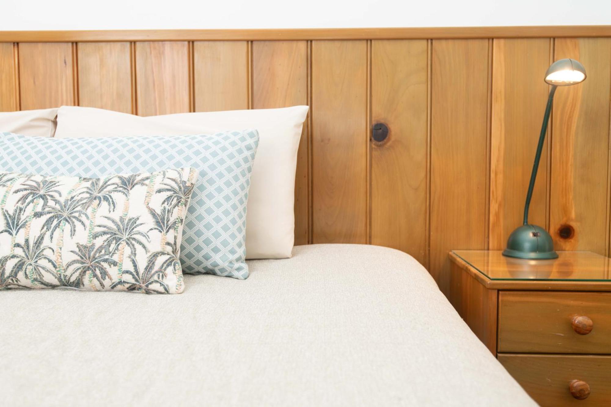 Ocean Breeze Cottages Burnt Pine Eksteriør bilde