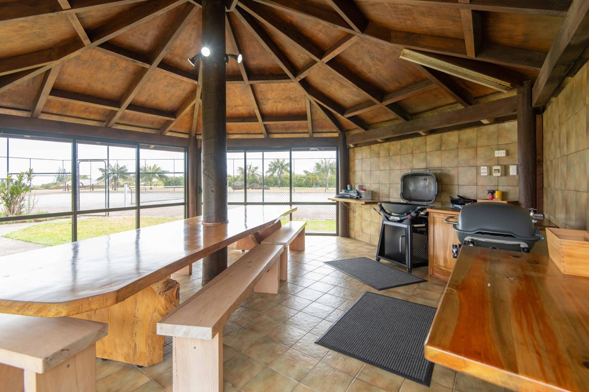 Ocean Breeze Cottages Burnt Pine Eksteriør bilde